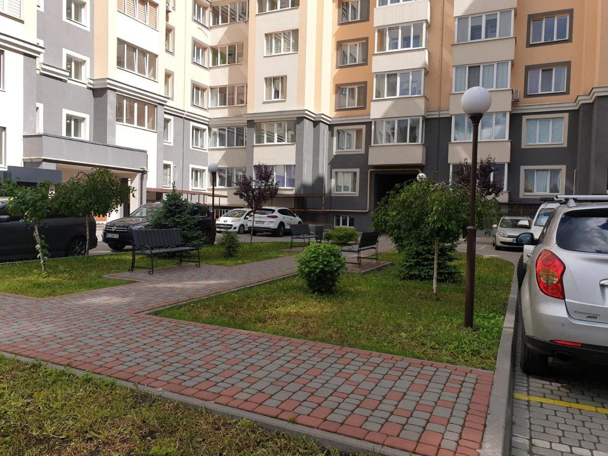 Premium Apartments 2 Lviv Luaran gambar
